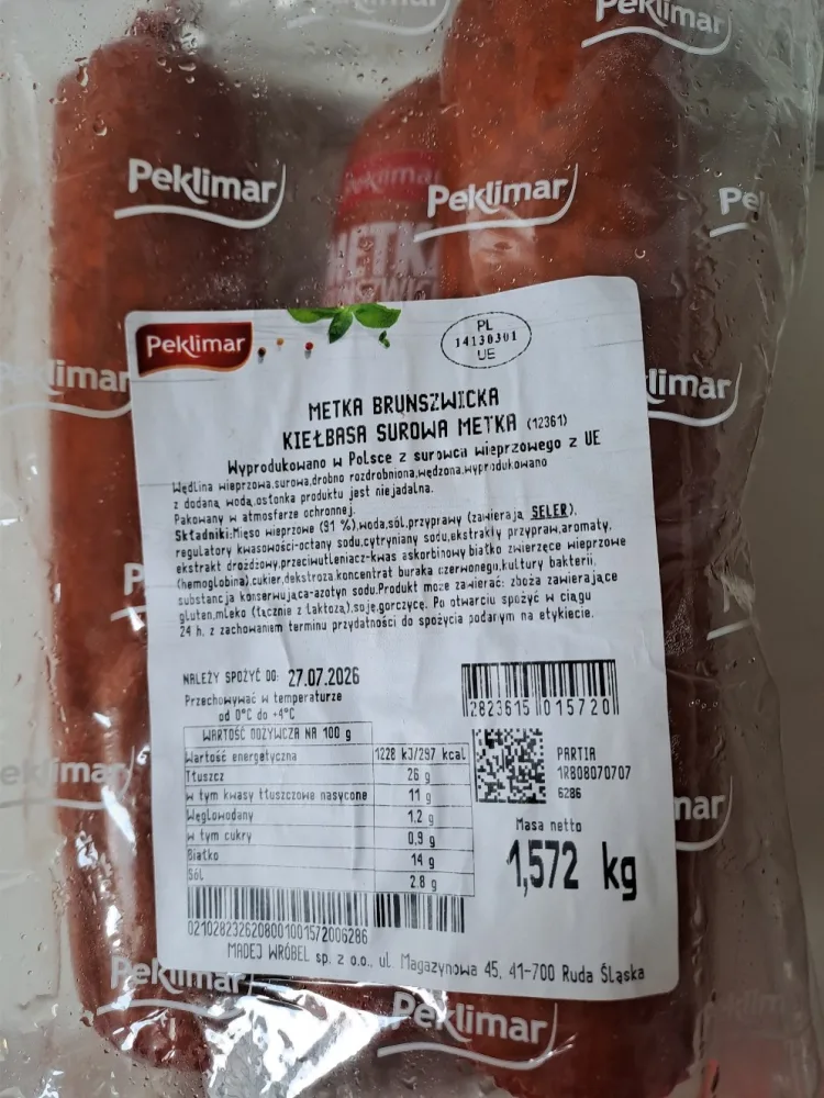 Metka brunszwicka kiełbasa surowa metka