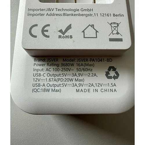 Travel adaptor set