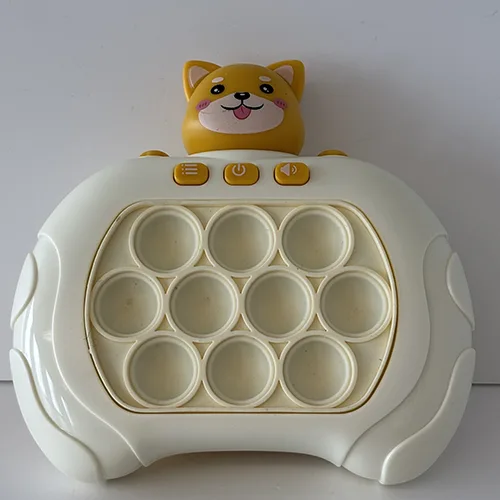 Electronic game