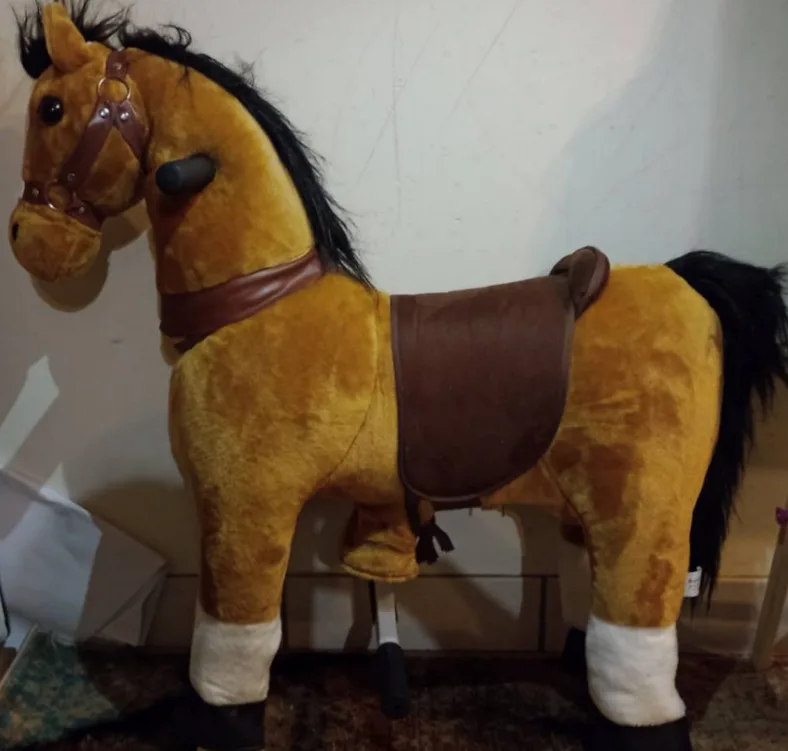 Toy horse