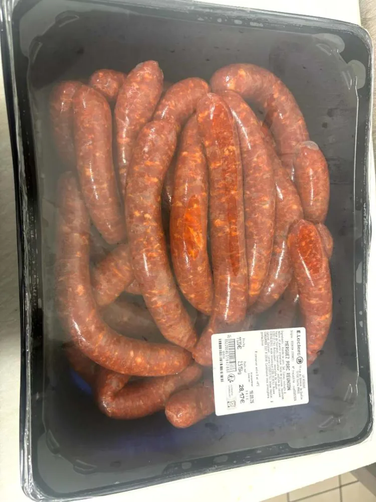 Viande hachée de porc rayon vendu au rayon traditionnel