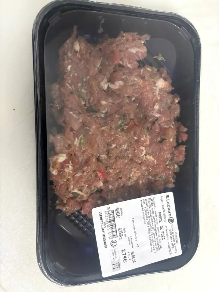 Viande hachée de porc pré-emballé