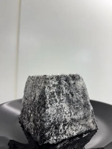 Fromages de chèvre ronds, pyramides, bûches, crottins, crottins aromatisés et faisselles