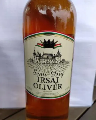 IRSAI OLIVÉR, polosuché víno bílé 0,75 l
