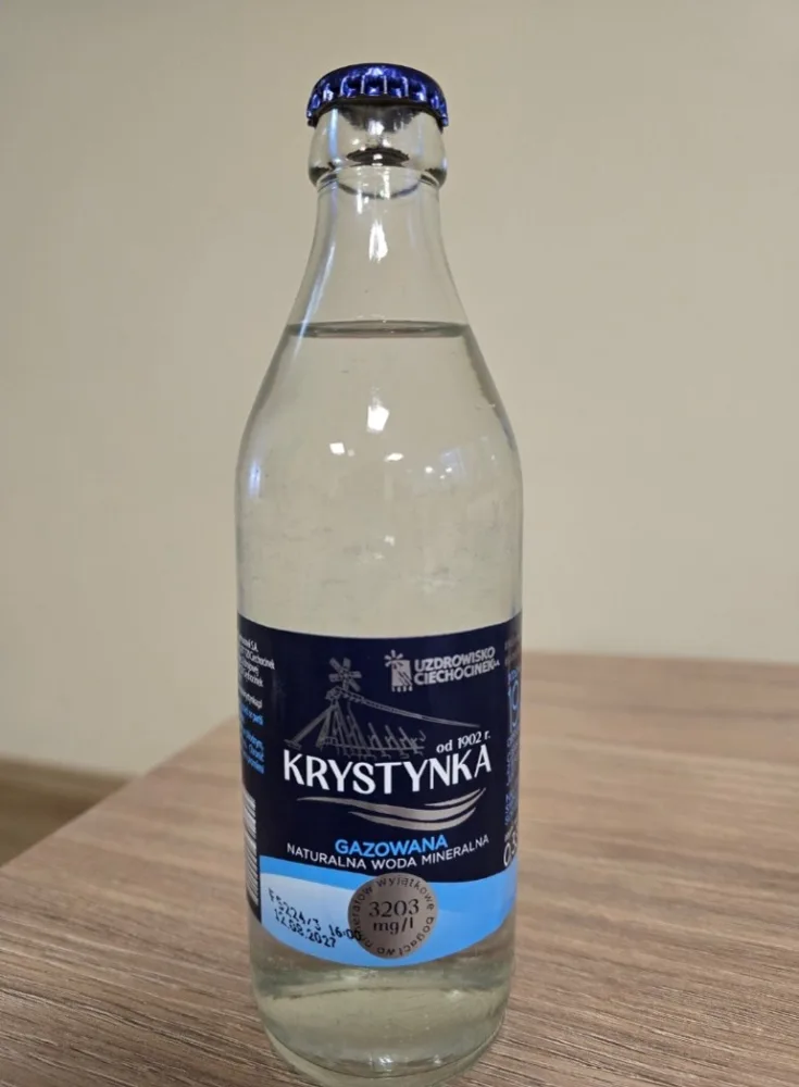 KRYSTYNKA naturalna woda mineralna gazowana, 330 ml