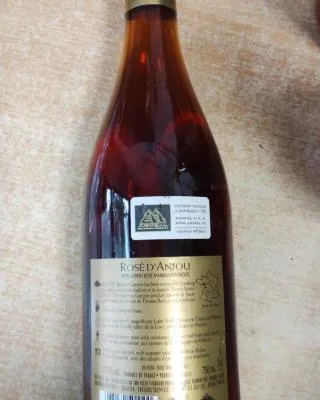 Rosé D´Anjou, Appellation Rosé D´Anjou Controlée, vin rose . rose wine, 10,5 % vol., product of France . produit de France